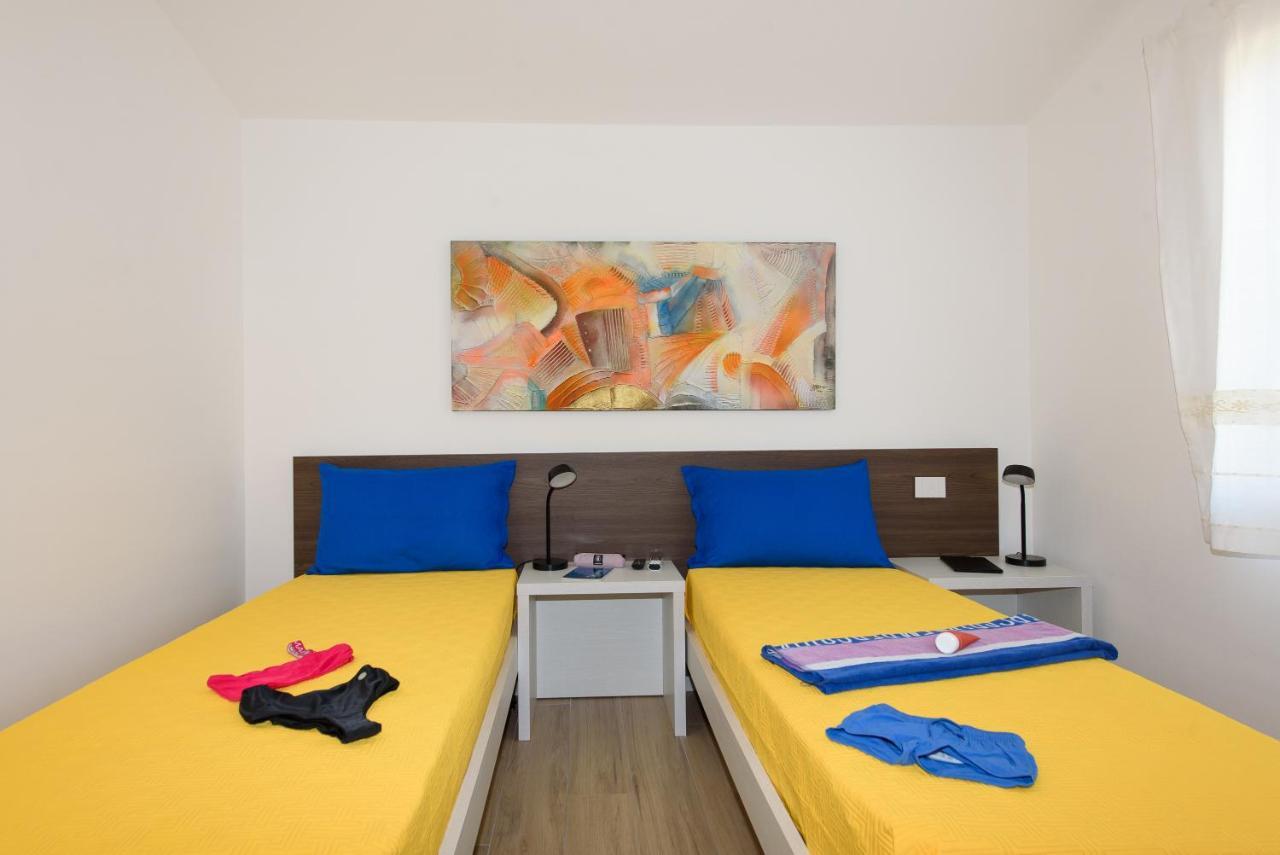 Appartement Loft Lungomare Vista Mare E Monti à Àrbatax Extérieur photo