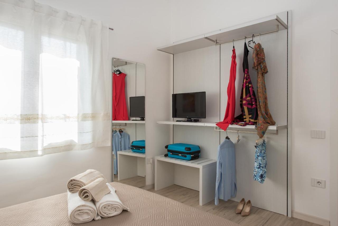 Appartement Loft Lungomare Vista Mare E Monti à Àrbatax Extérieur photo