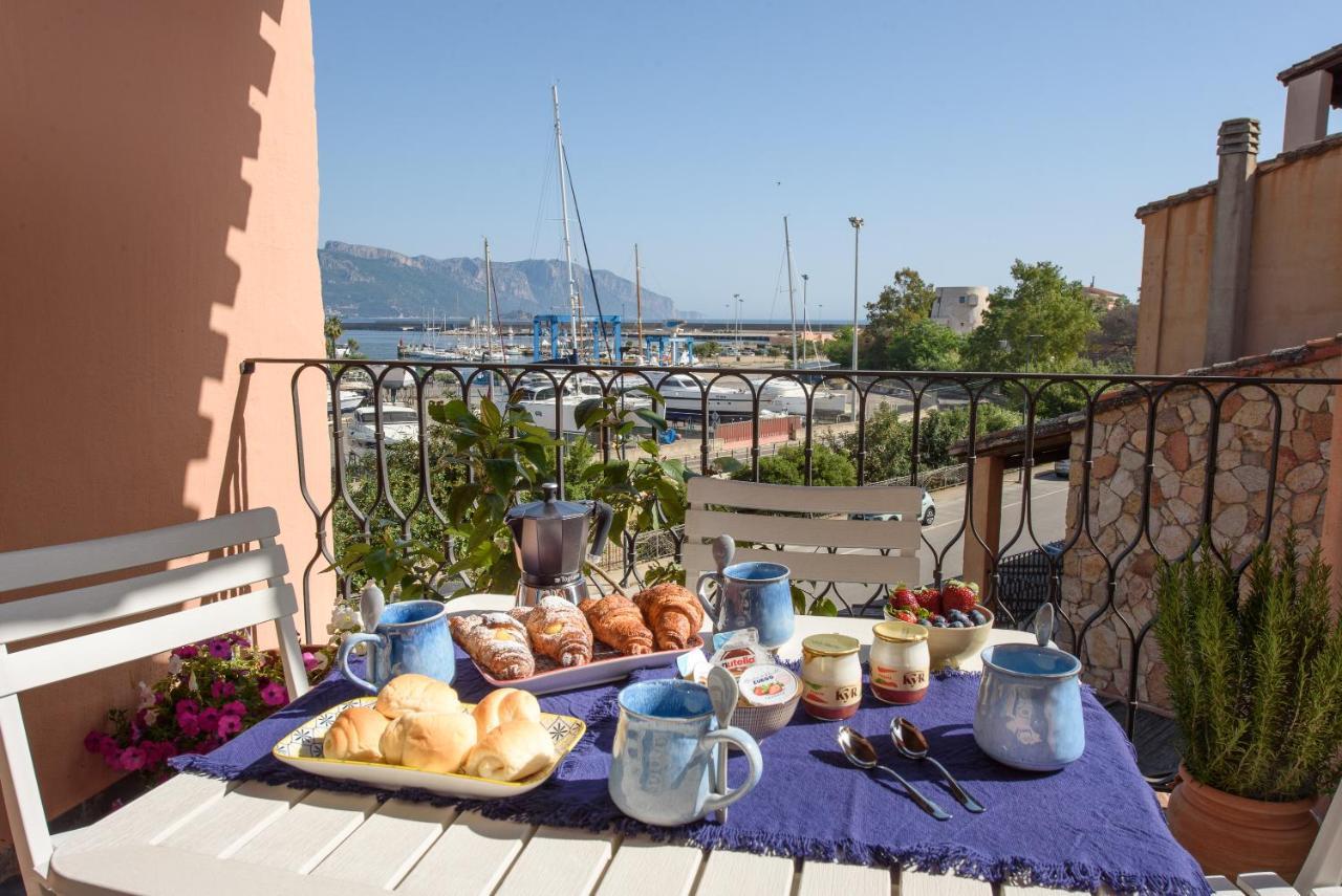Appartement Loft Lungomare Vista Mare E Monti à Àrbatax Extérieur photo