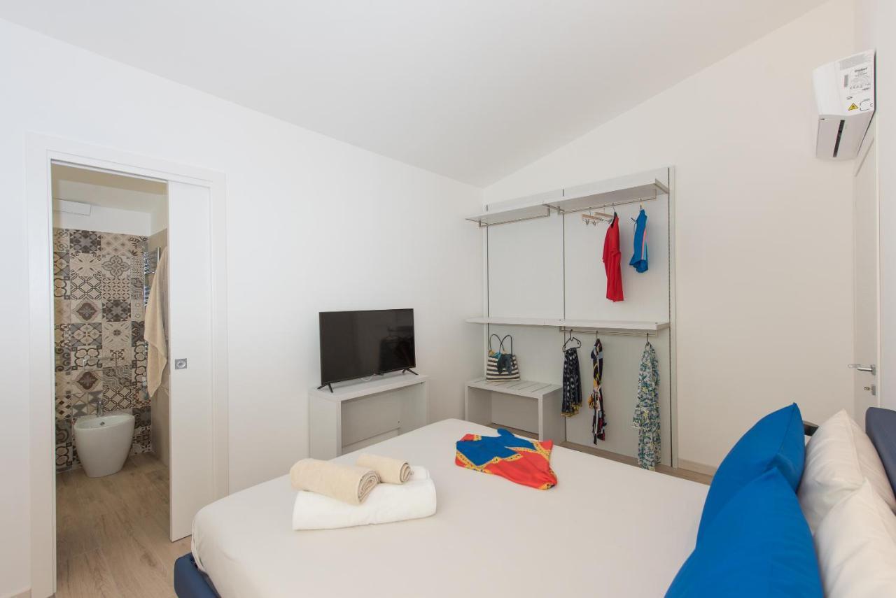 Appartement Loft Lungomare Vista Mare E Monti à Àrbatax Extérieur photo