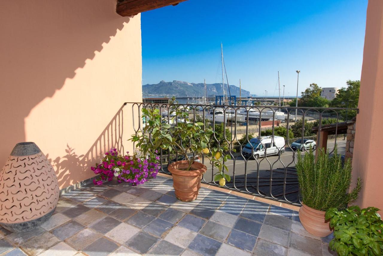 Appartement Loft Lungomare Vista Mare E Monti à Àrbatax Extérieur photo